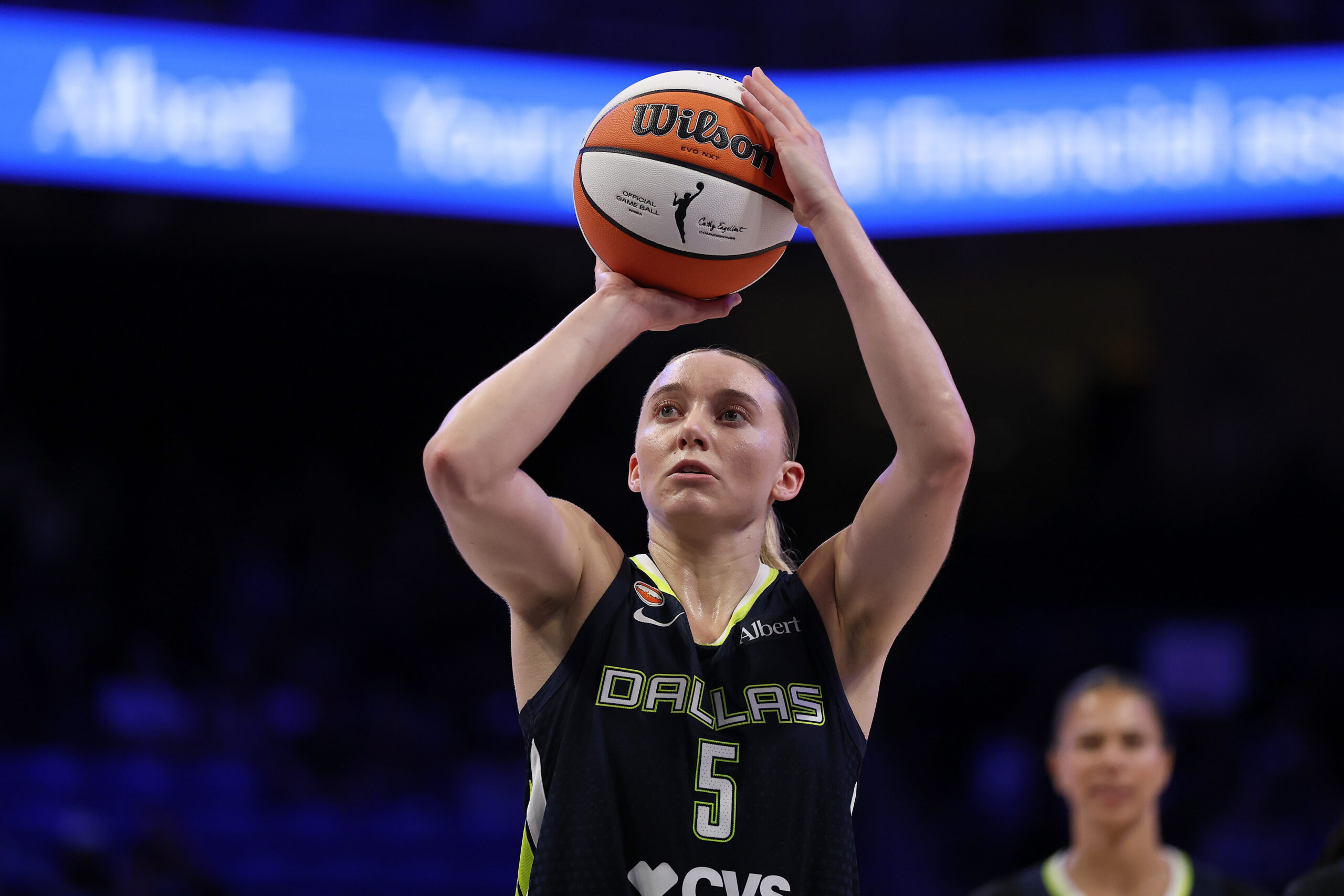 Dallas Hosts Connecticut in Final Game Prior to World Cup Break